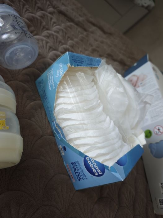 Молоковідсмоктувач + багато чого різного