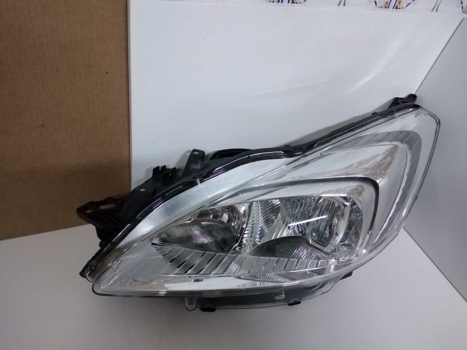 Óptica esquerda para Peugeot 508 de 2015