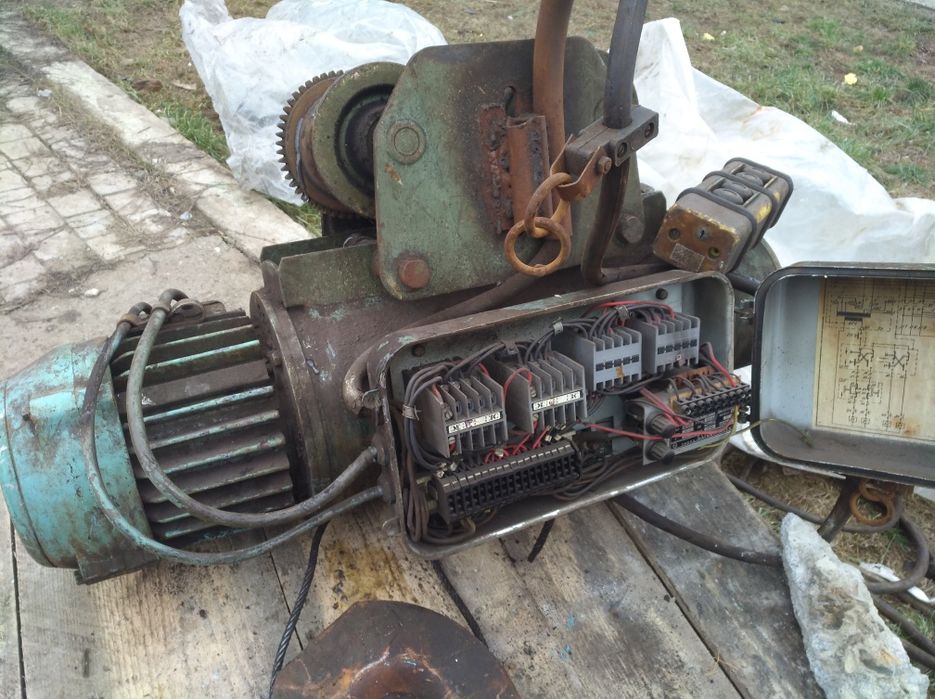 Тельфер болгарский 1 тонн высота 12 метров