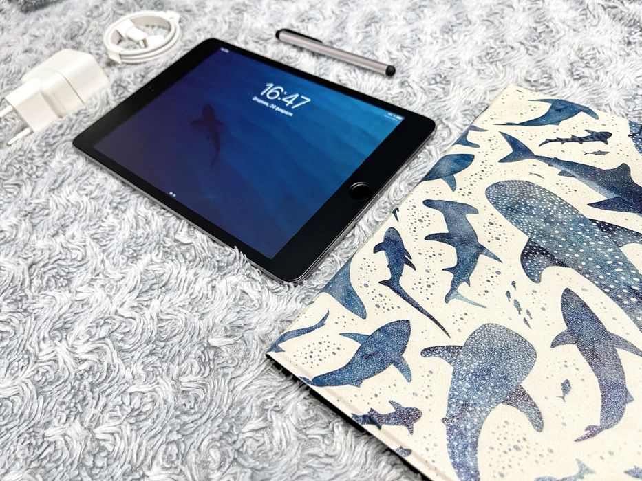 IPad Mini 4 (128 gb) LTE + подарки! А1550