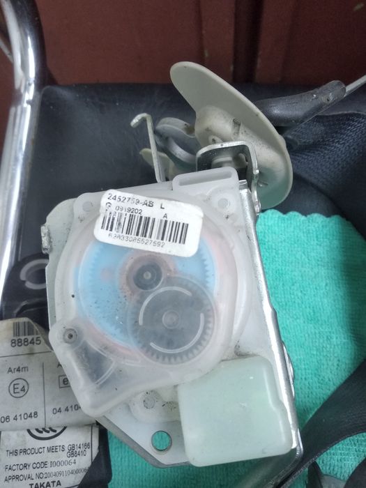 Ремни безопасности Infiniti Q60