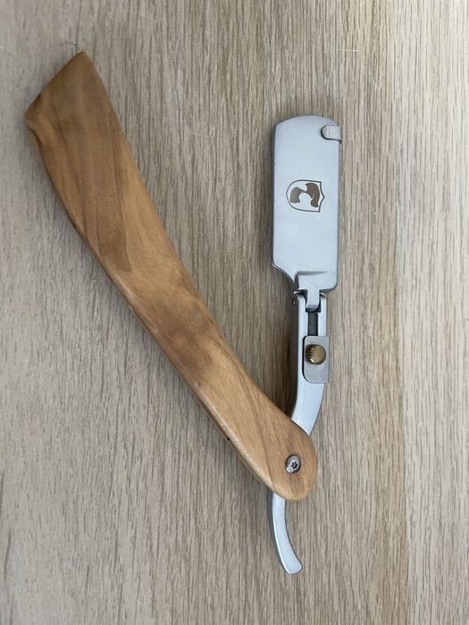 Szawetka do golenia na cale zyletki brzytwa