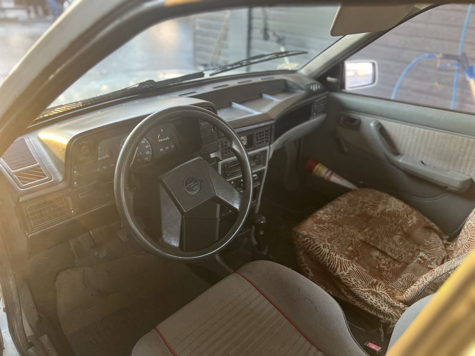 Opel kadet 1,6 Повністю справний