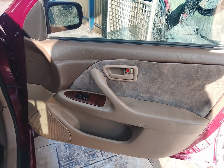 Продаю Toyota Camri