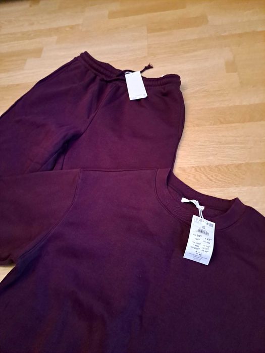 Nowy dres śliwka RESERVED