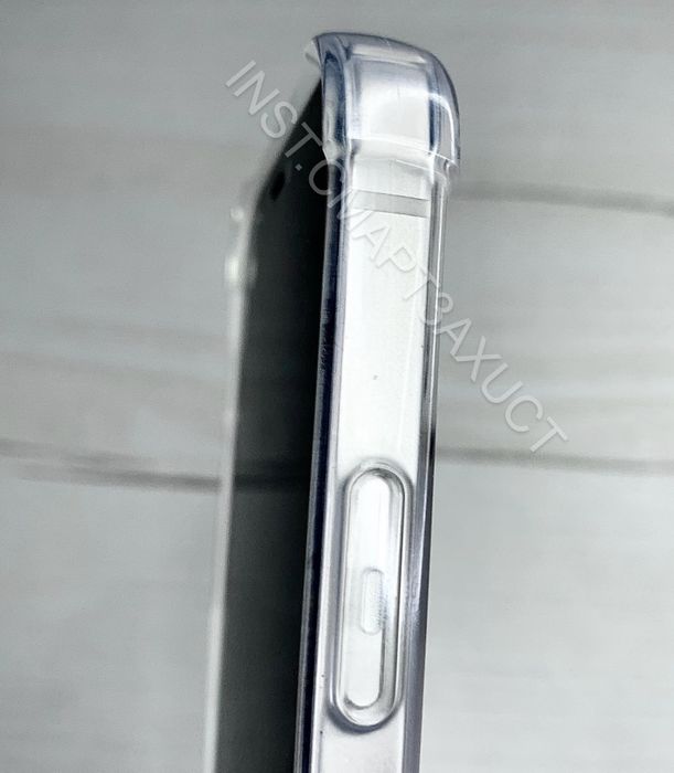 Чехол с усиленными углами на iPhone чохол для айфон