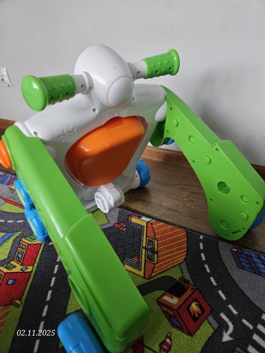 Smiki, Muzyczny chodzik, pchacz zabawka interaktywna 3w1

Opis produce