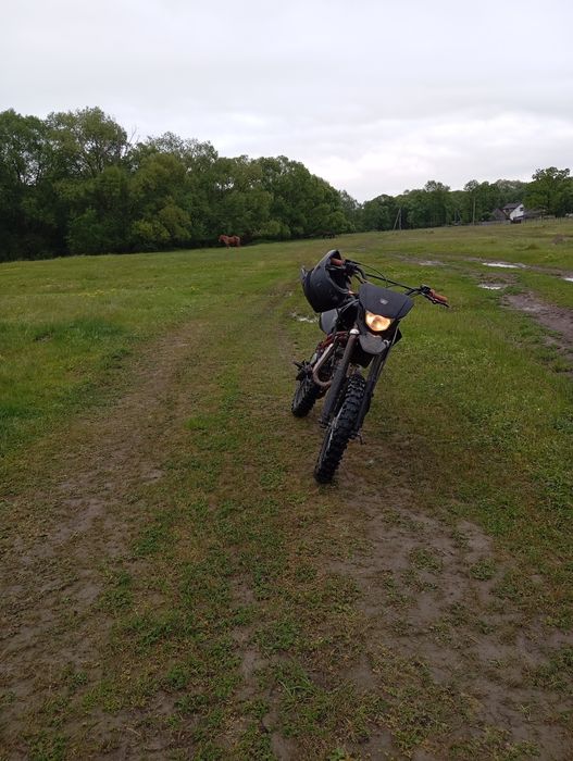 Продам мотоцикл 125кбу