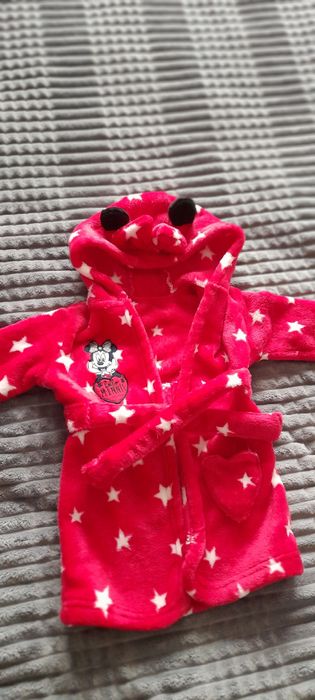 Szlafrok Myszka Minnie Mouse 9-12 mcy Disney welur gwiazdki