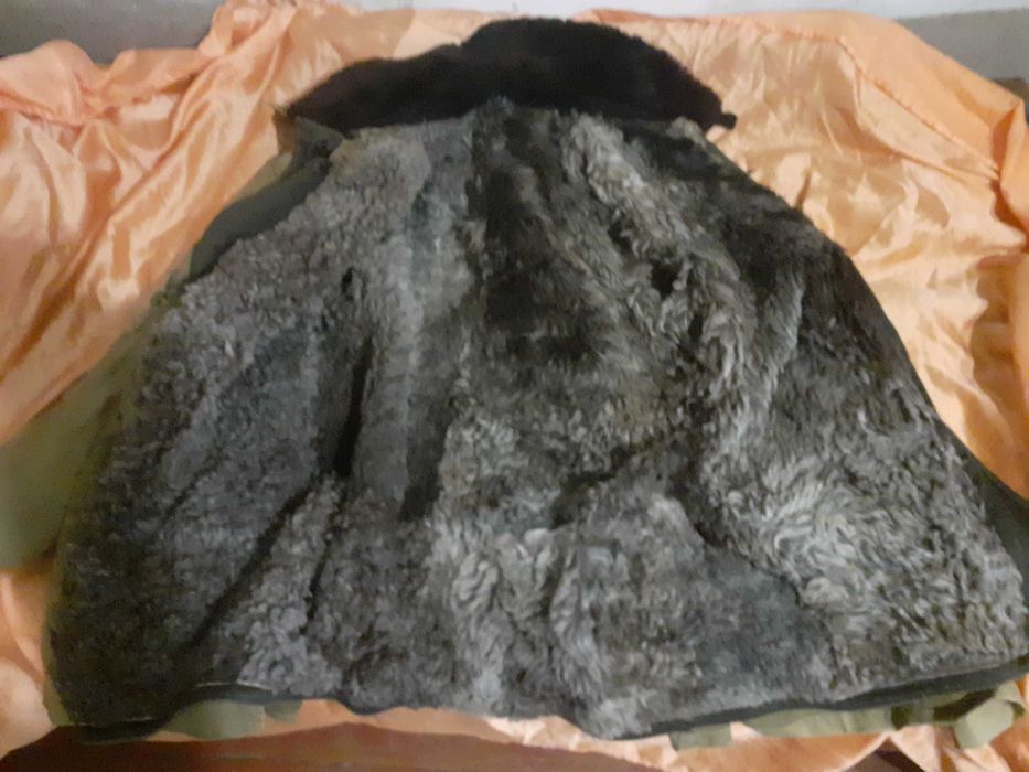 Тулуп овчинный  - б/у.