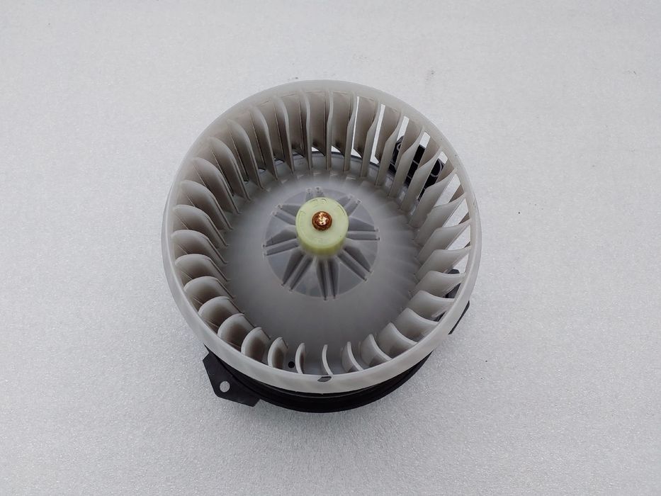 Motor da chauffage / sofagem MITSUBISHI Space Star Hatchback (A0_A)