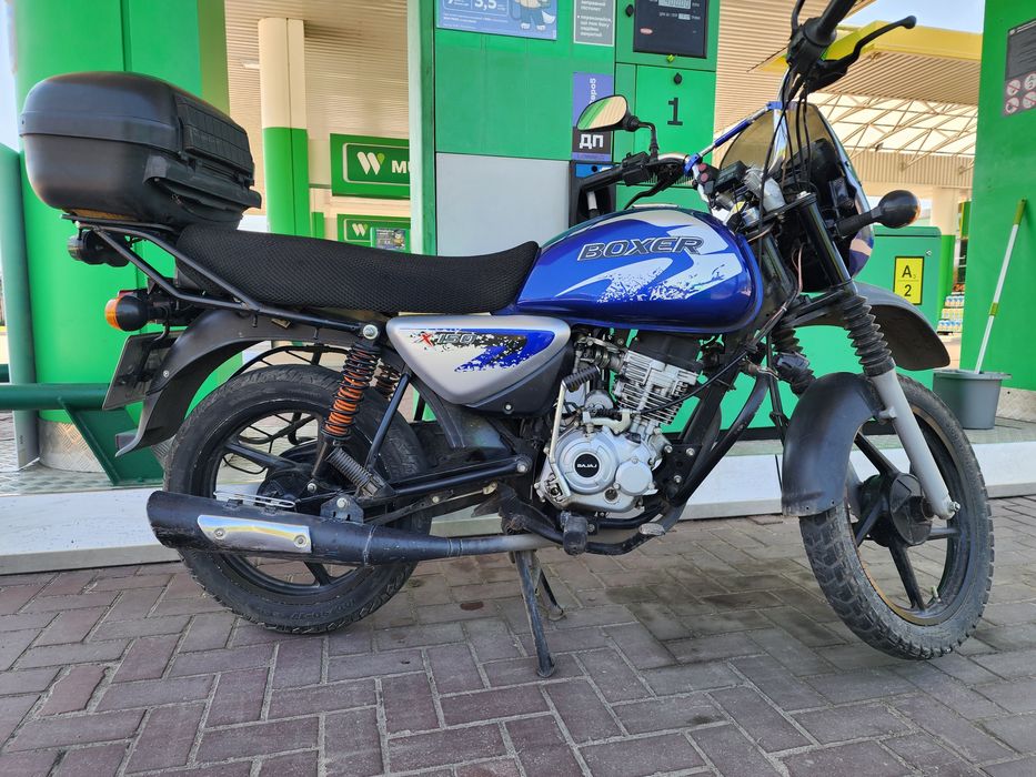 Мотоцикл Bajaj Boxer 150