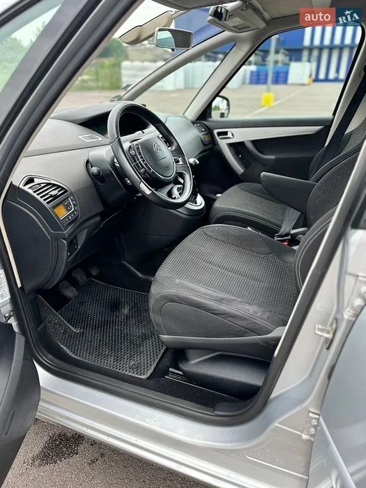Продам автомобіль Citroen C4 Picasso 2009