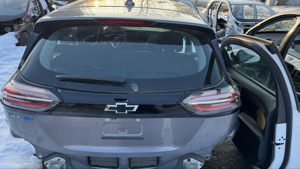 Ляда Кришка багажника Chavrolet Bolt Ev usa