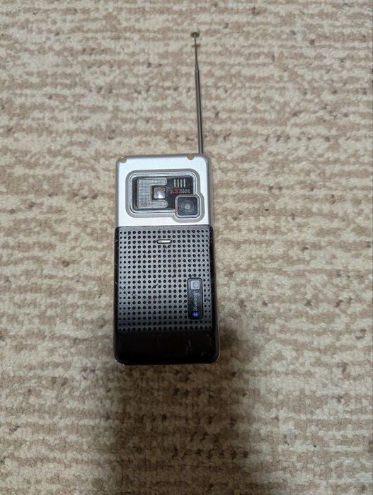 Телефон кнопочний