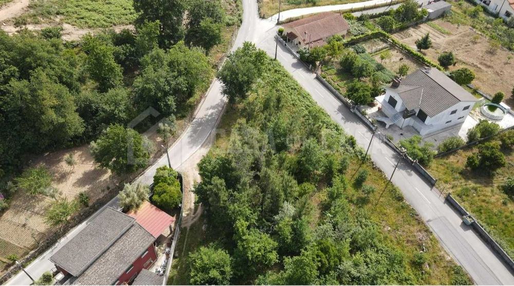 Vendo terreno urbano