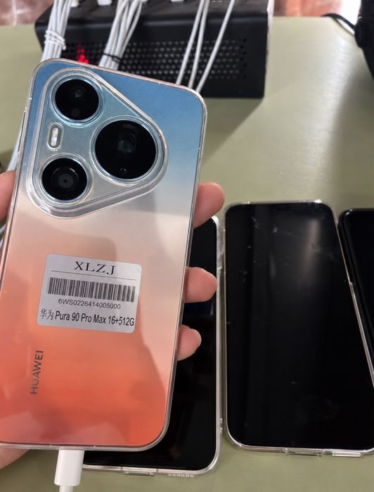Huawei pura 90 pro max опис