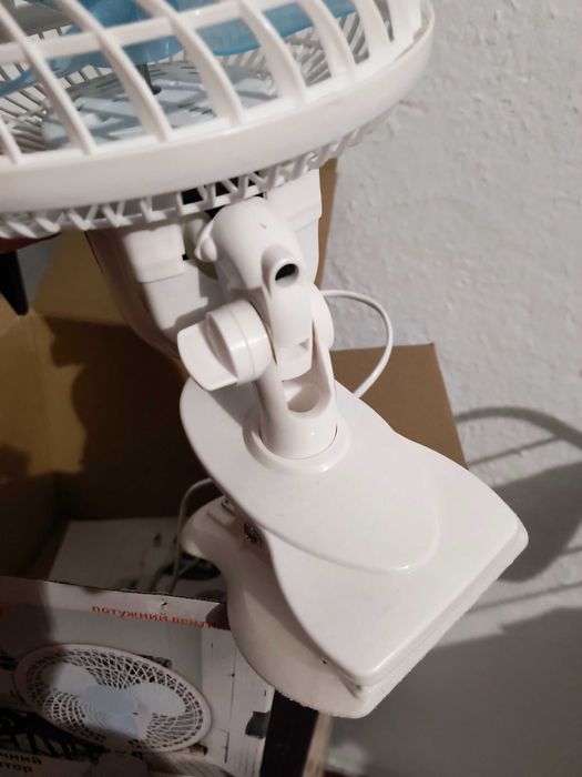 Вентилятор Wimpex WX707, 180 mm, 50 BT настільний на прищіпці