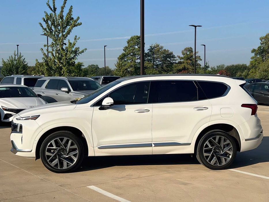 Hyundai Santa Fe Calligraphy      2023