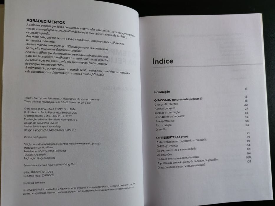 Livro "O Tempo da Felicidade" de Monica Bertelli