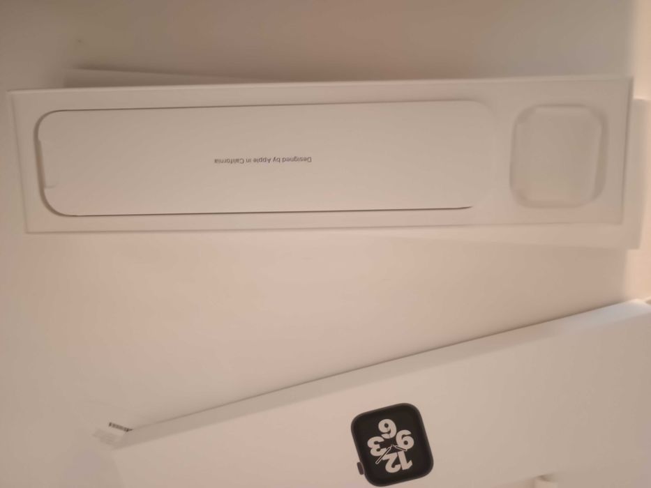 Apple Watch SE (1. generacji) 44mm