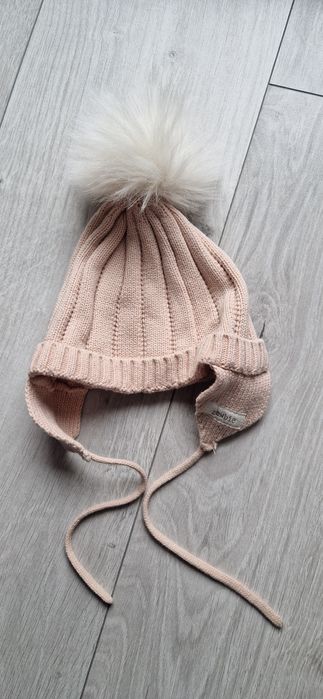 Newbie czapka z pomponem