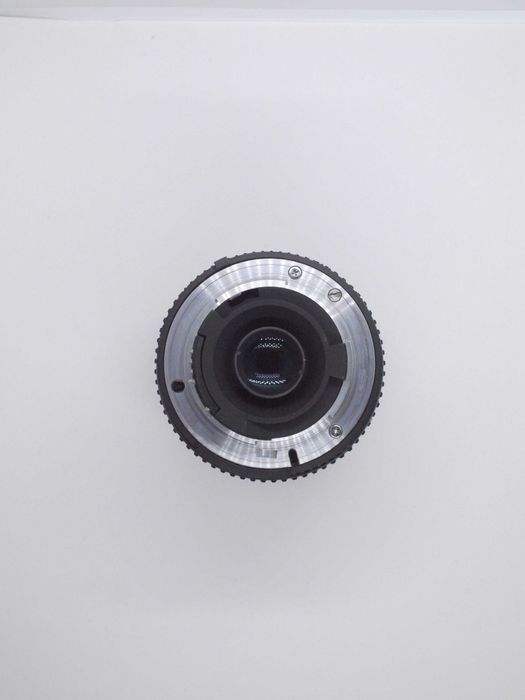 Nikon F-601 + Nikkor AF 35-70 f/3.3-4.5