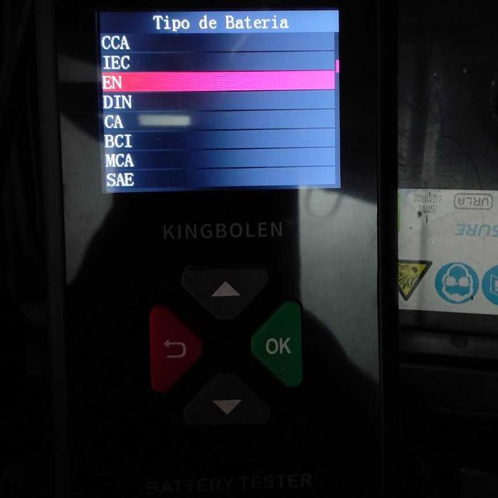 Analisador testador  de bateria de 6 ou 12 volts