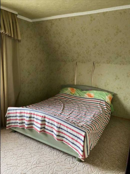 Продам классный 3х этажный дом Сурско-Литовское Днепр (с ремонтом)