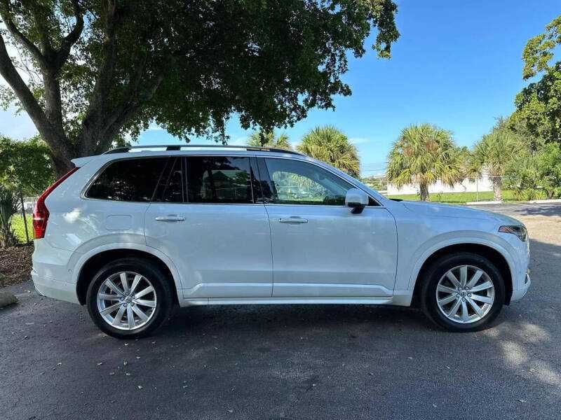 2016  Volvo  XC90
