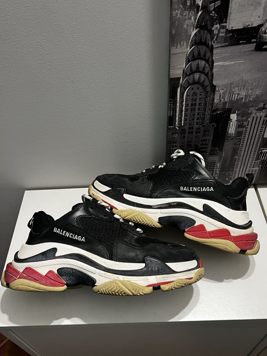 Balenciaga triple S