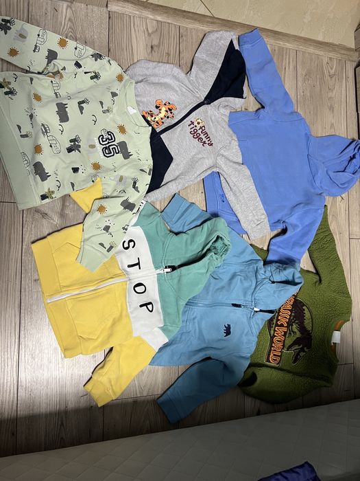 Paka ubrań 98 dresy bluzy bluzki Zara H&M