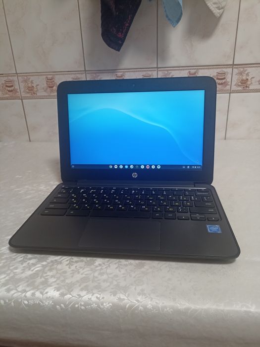Hp ChromeBook 11 G8 EE 11.6" HD (1366*768)/Celeron N3060/RAM 4/SSD32