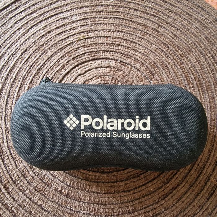 Оригінальні сонцезахисні окуляри Polaroid