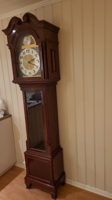 Zegar stojący Tempus Fugit