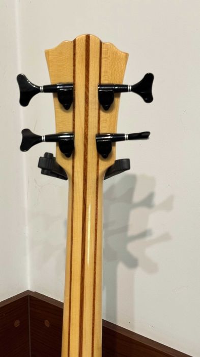Washburn AB-40 Custom Stuart Hamm sygnatura
