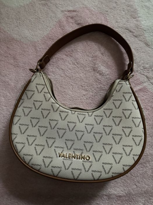 Сумочка Valentino