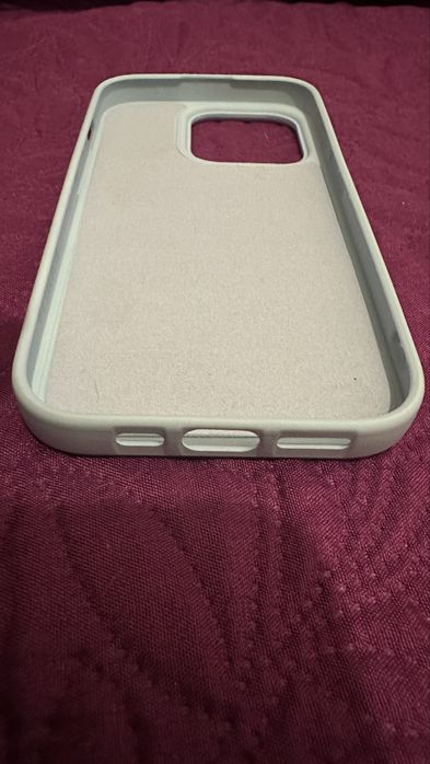 Capa iPhone 14 Pro azul bebé como nova!!