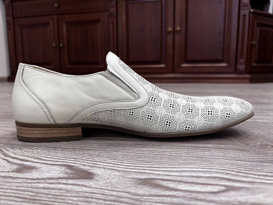 Шкіряні чоловічі туфлі