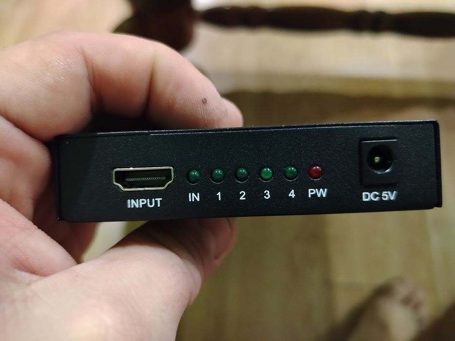 Przełączniki HDMI 4szt