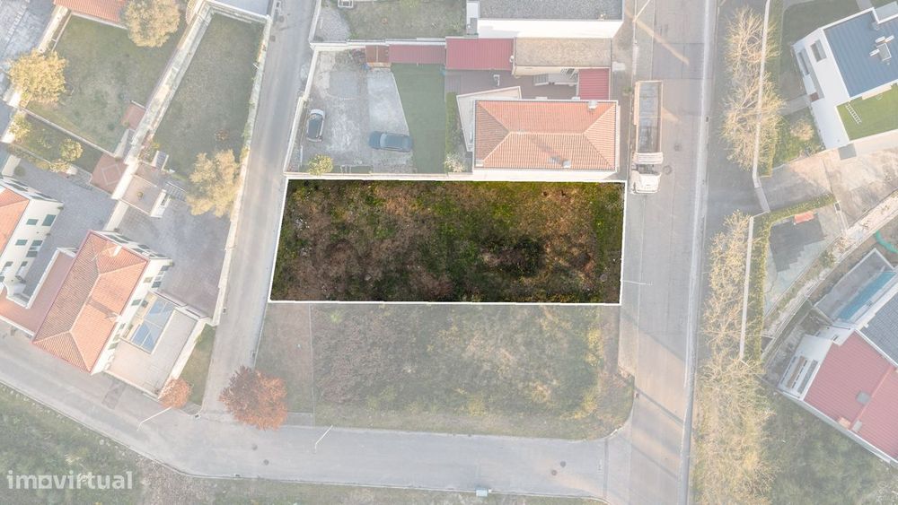 Terreno Urbano para Construção em Pedroso - Vila Nova de Gaia