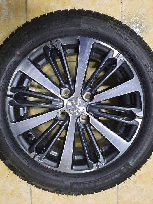 Диски нові Peugeot 4X108/R16/6J/ET23