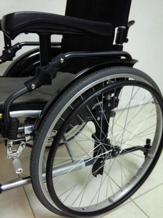 Ультра Легкая Алюминиевая Инвалидная Коляска KARMA S-ERGO 305
