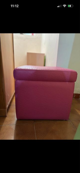 Banco efeito pufe rosa • quarto / sala • como novo