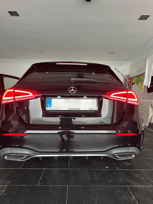 Mercedes-Benz A 180d AMG | LED Matrix | Câmaras | Alcantara | Auto 7V | 93.865 km — photo 4