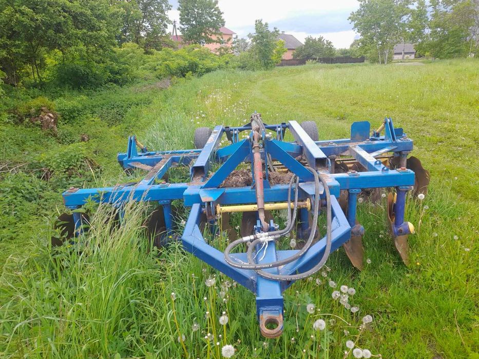 Продаємо  диски