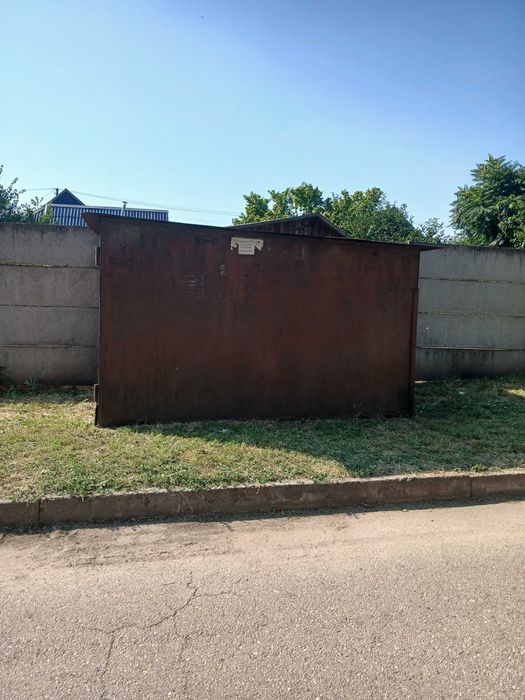 Продам гараж малогабаритний
