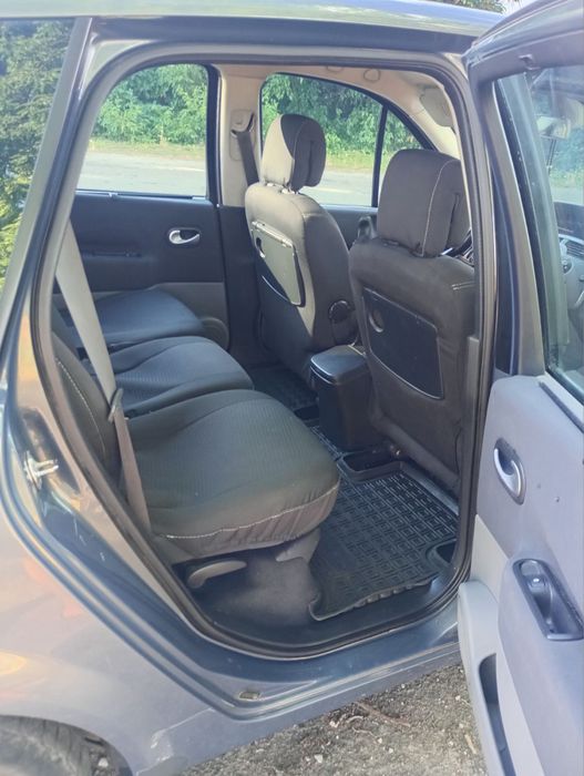Продам Renault scenik 2