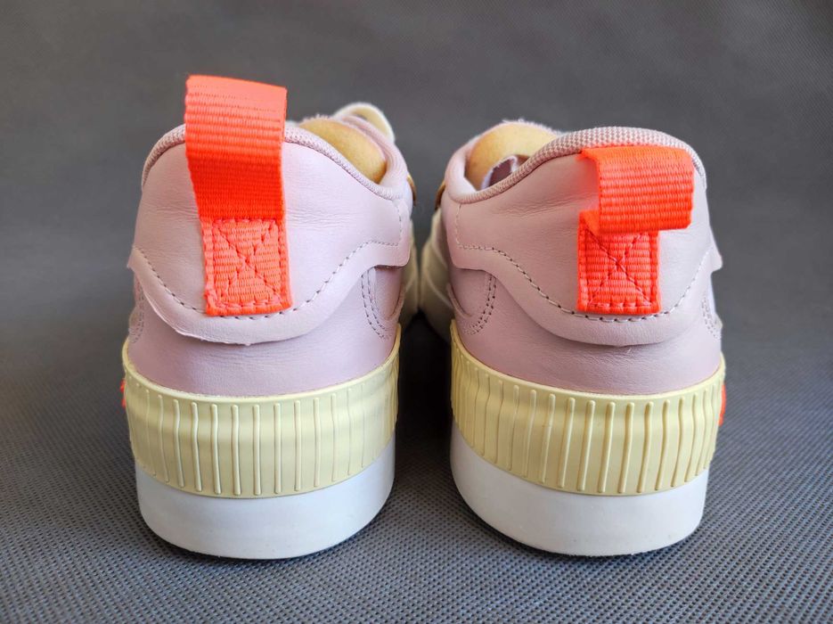 - Lacoste L004 Platform - Sneakersy na platformie r. 40