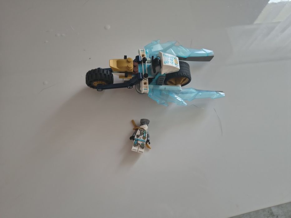 LEGO lodowy motacykl